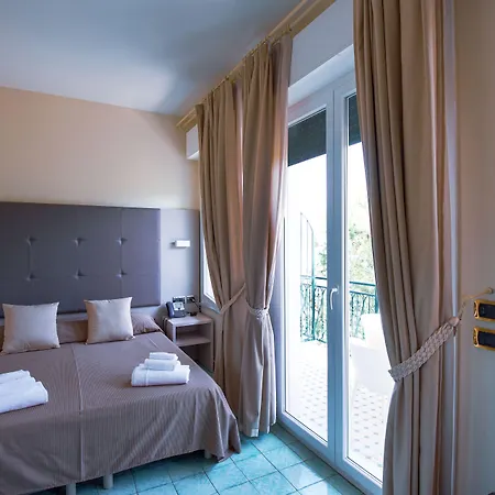 Degli Argentieri Hotel