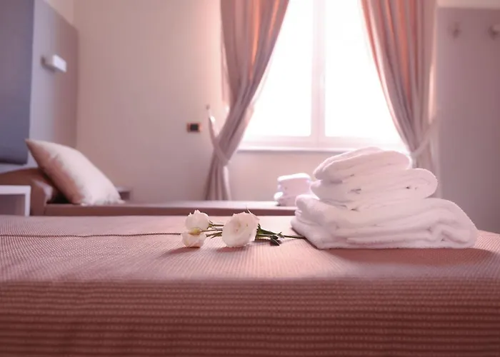 فندق La Degli Argentieri مونتيروسّو ال ماري